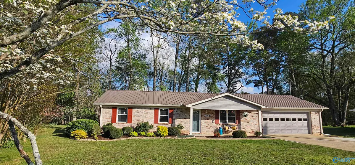 118 Canadian Drive, Scottsboro, AL 35769 - #1