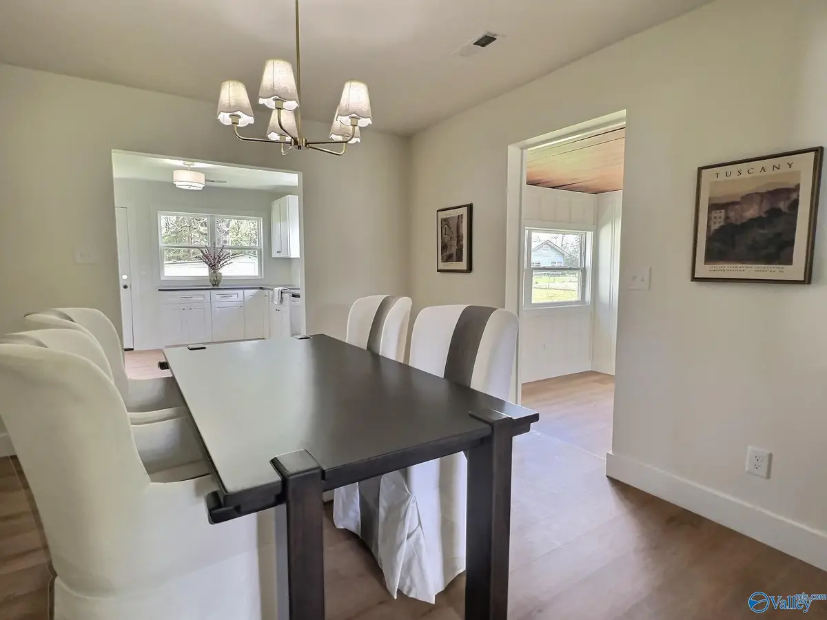 409 Rothrock Avenue Sw, Attalla, AL 35954 - #1