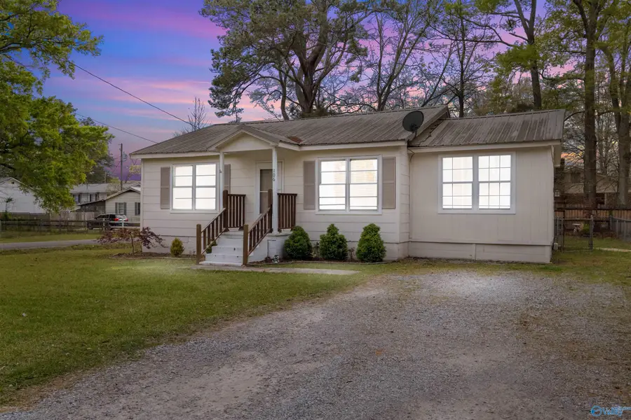 106 Emma Street, Glencoe, AL 35905 - #3