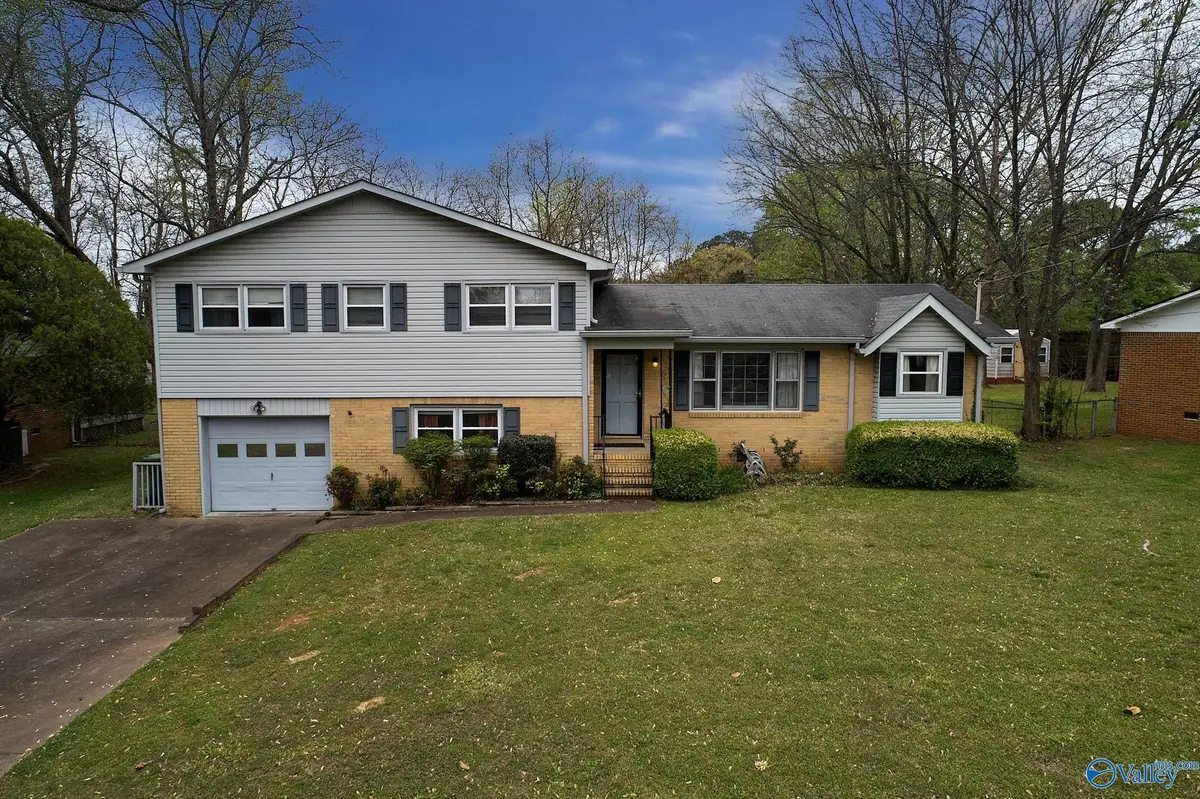 1759 Carson Lane Nw, Huntsville, AL 35816 - #1