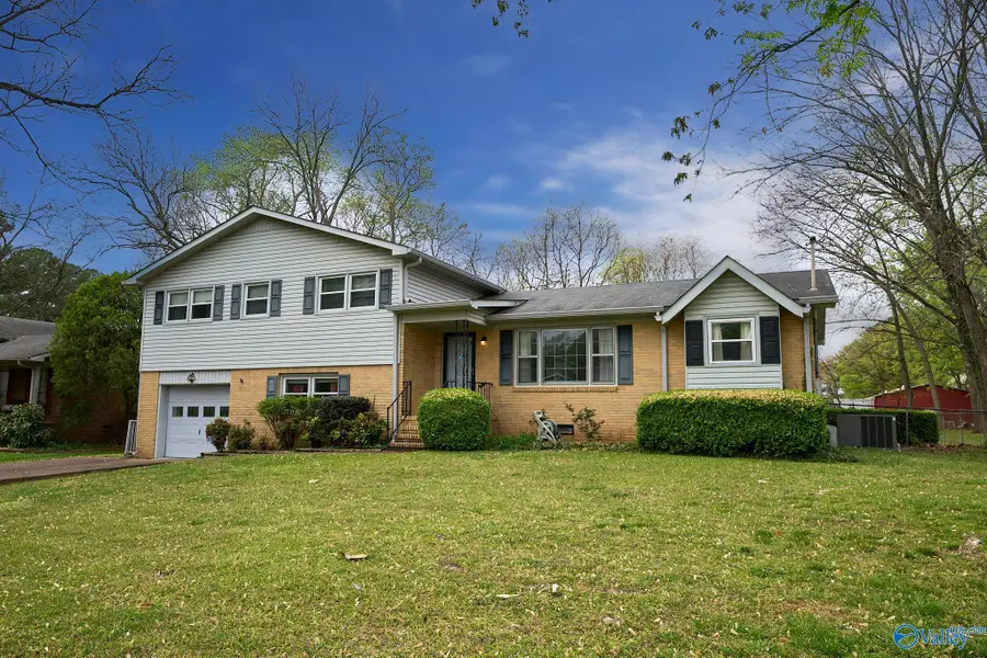 1759 Carson Lane Nw, Huntsville, AL 35816 - #2