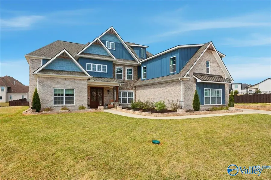 369 Kendallwood Drive, Meridianville, AL 35759 - #2