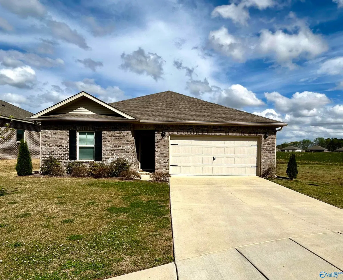 14150 Parliament Court, Athens, AL 35613 - #1