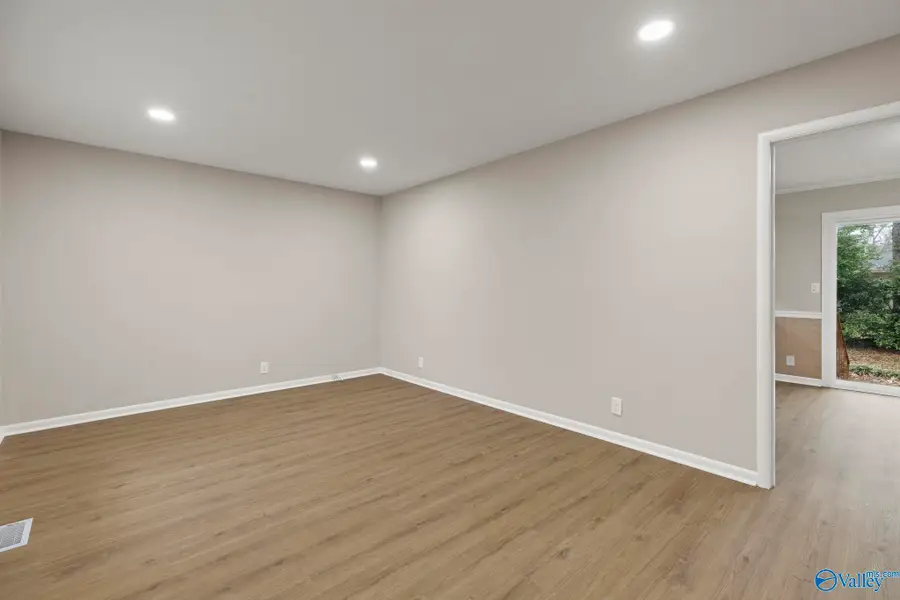 3408 Euclid Circle Nw, Huntsville, AL 35810 - #2