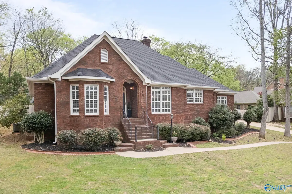 4820 Cove Creek Drive Se, Brownsboro, AL 35741 - #1