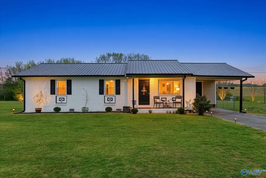 337 Thomas Drive, Fyffe, AL 35971 - #2