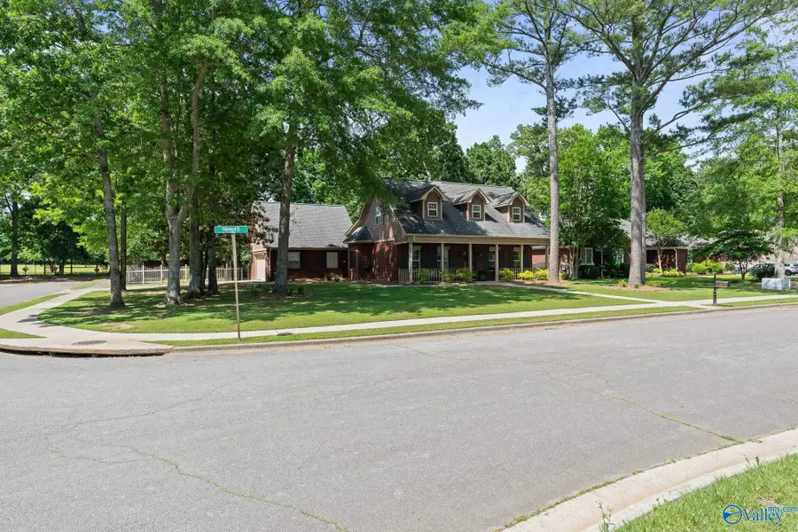 101 Ridgewood Drive, Madison, AL 35757 - #3