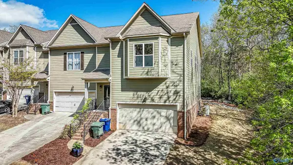 218 NE Treetop Drive, Huntsville, AL 35801