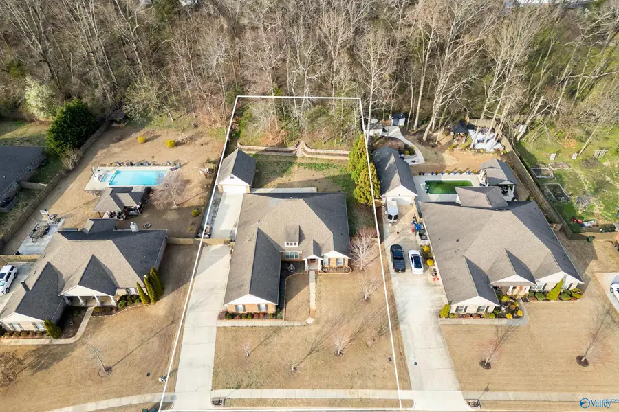 345 Northlake Drive, Meridianville, AL 35759 - #2