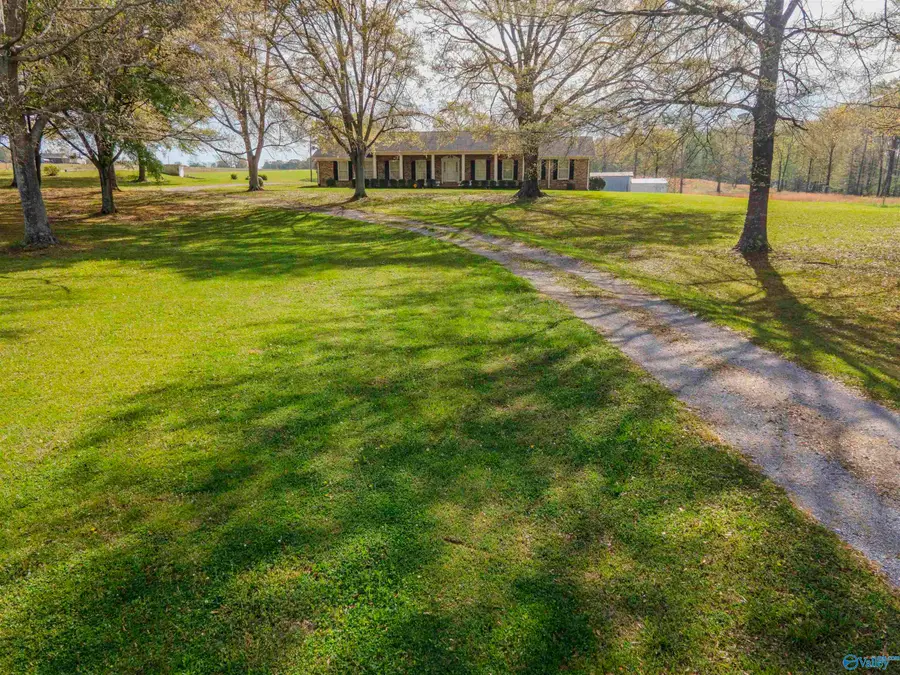 19746 Alabama Highway 33, Moulton, AL 35650 - #2