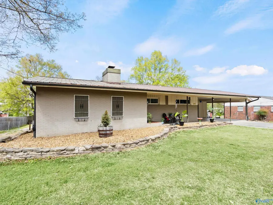 303 Wheeler Street Nw, Hartselle, AL 35640 - #3