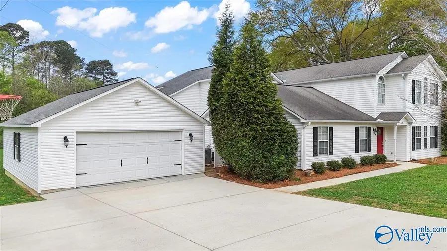 5018 Doris Lane, Guntersville, AL 35976 - #2