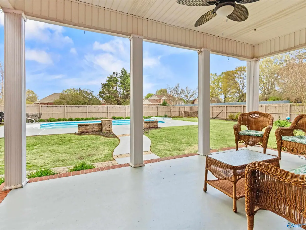 1705 East Forrest Street, Athens, AL 35613 - #1