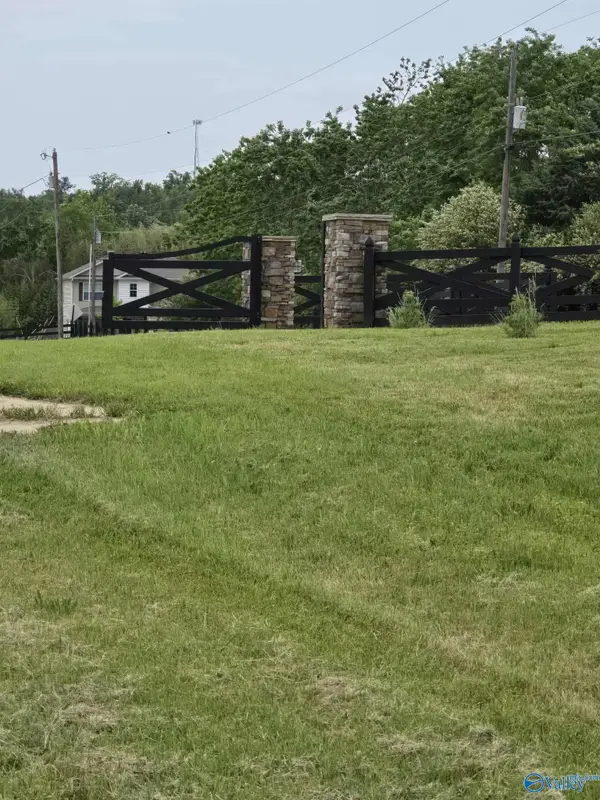 17929 Wales Drive, Harvest, AL 35749