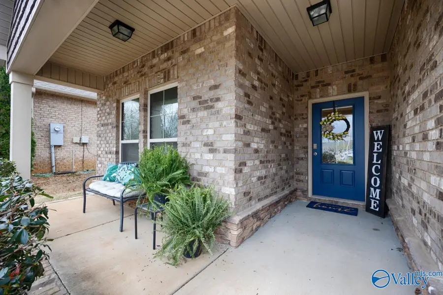270 Falcon Ridge Drive, New Market, AL 35761 - #3