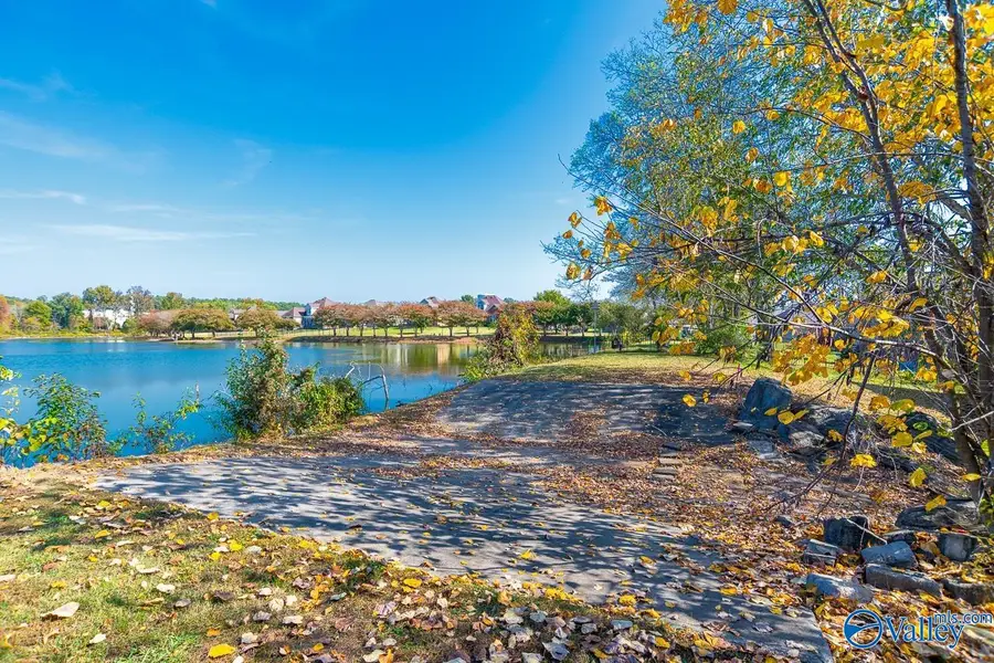 341 Summit Lakes Drive, Athens, AL 35613 - #3