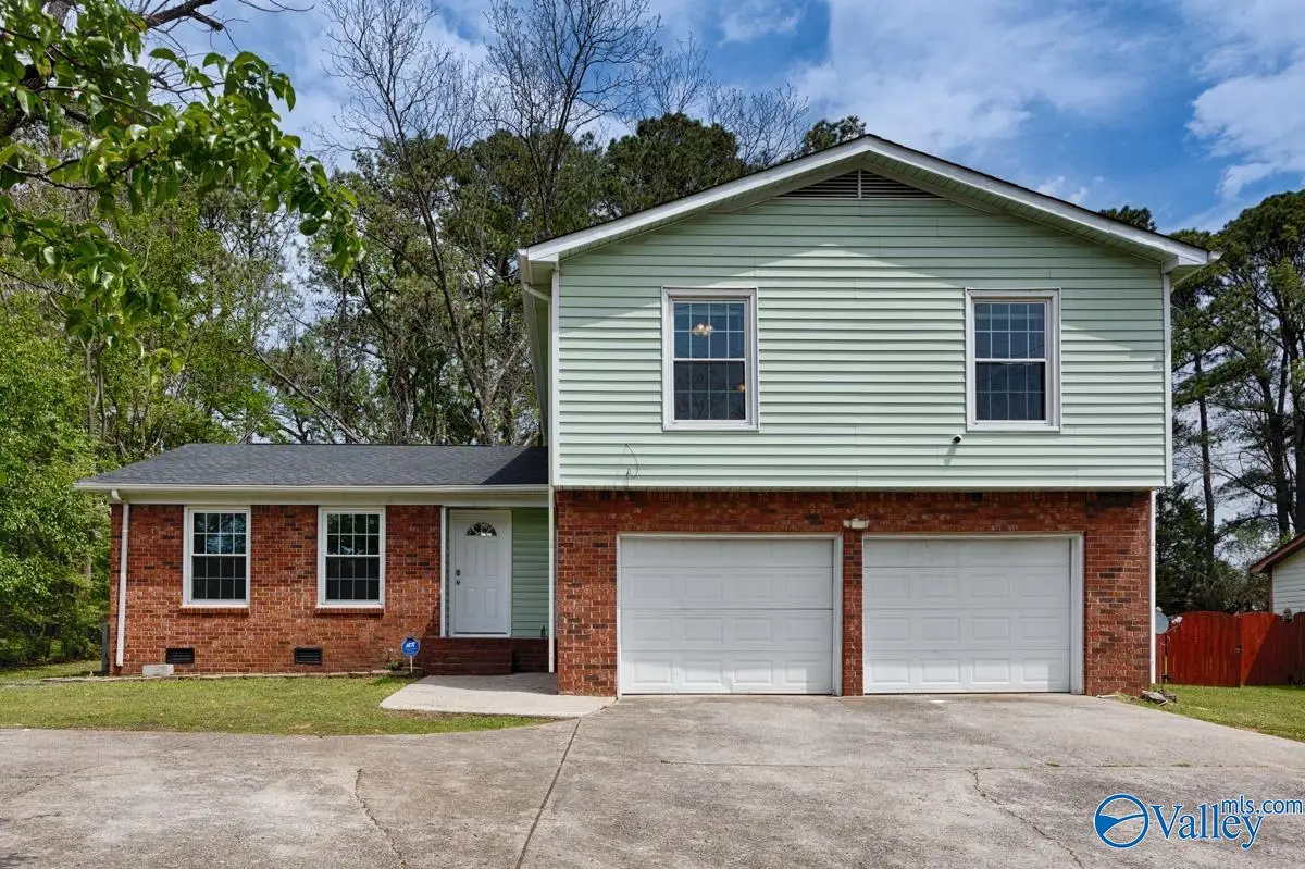 2904 Pulaski Pike Nw, Huntsville, AL 35810 - #1