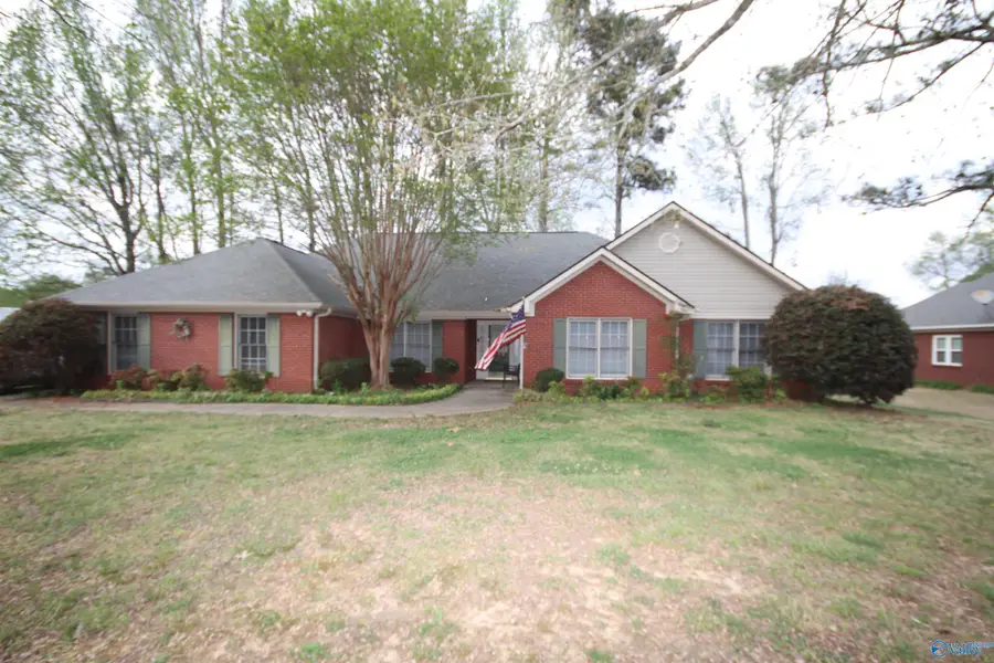 143 Preswick Place, Huntsville, AL 35806 - #2