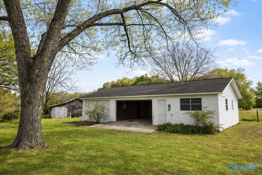 723 Coosa Road, Boaz, AL 35956 - #2