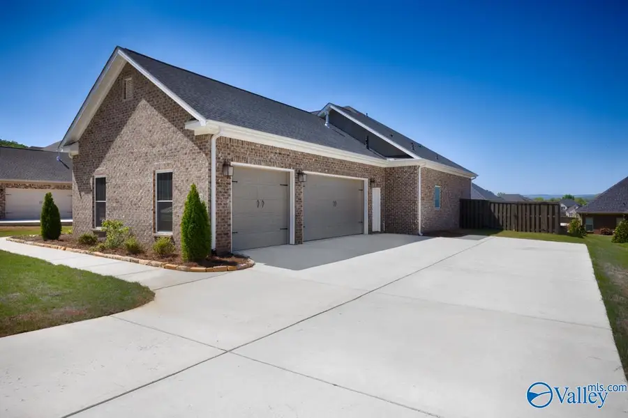 8063 Goose Ridge Drive, Owens Cross Roads, AL 35763 - #3