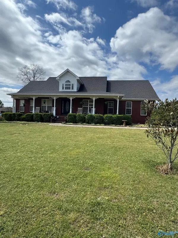 1275 County Road 261, Town Creek, AL 35672