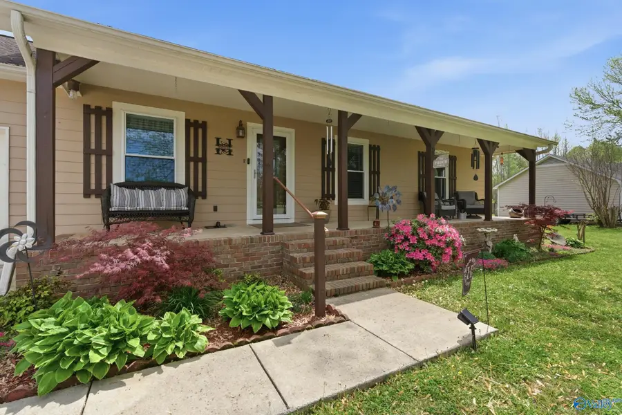 1001 Scott Road, Hazel Green, AL 35750 - #3