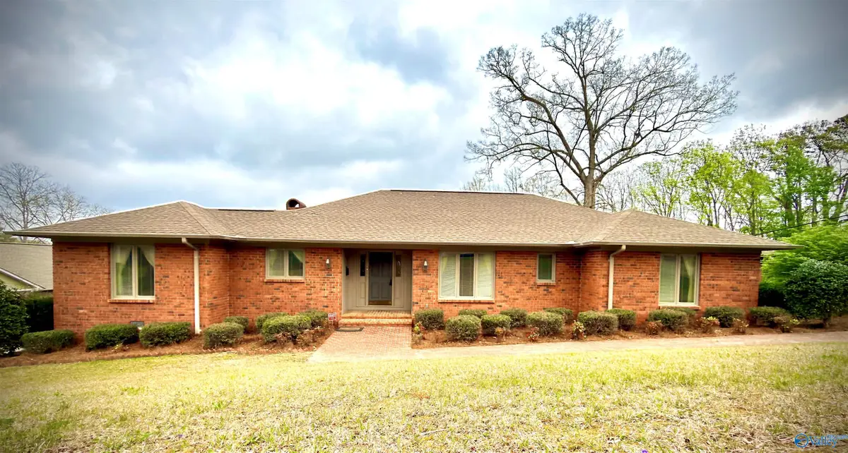 1507 Pansy Street Nw, Cullman, AL 35055 - #1