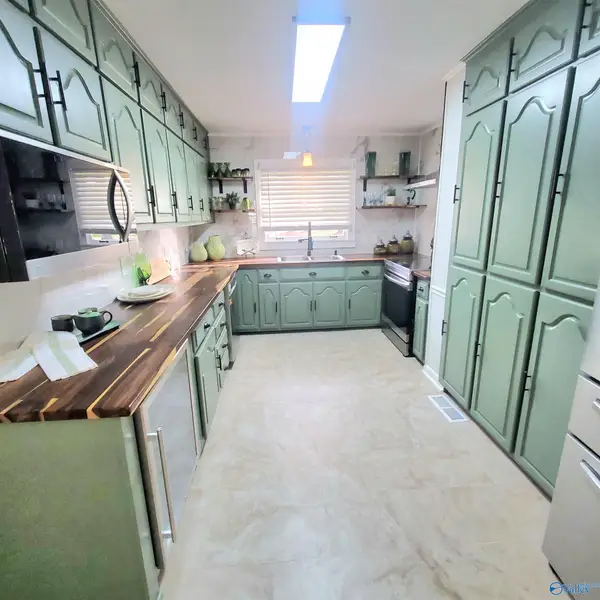 2225 Norris Road, Huntsville, AL 35810