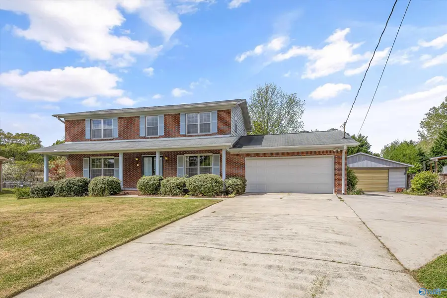 817 Mira Vista Drive Se, Huntsville, AL 35802 - #2