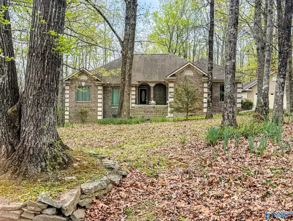 13001 Monte Vedra Road Se, Huntsville, AL 35803