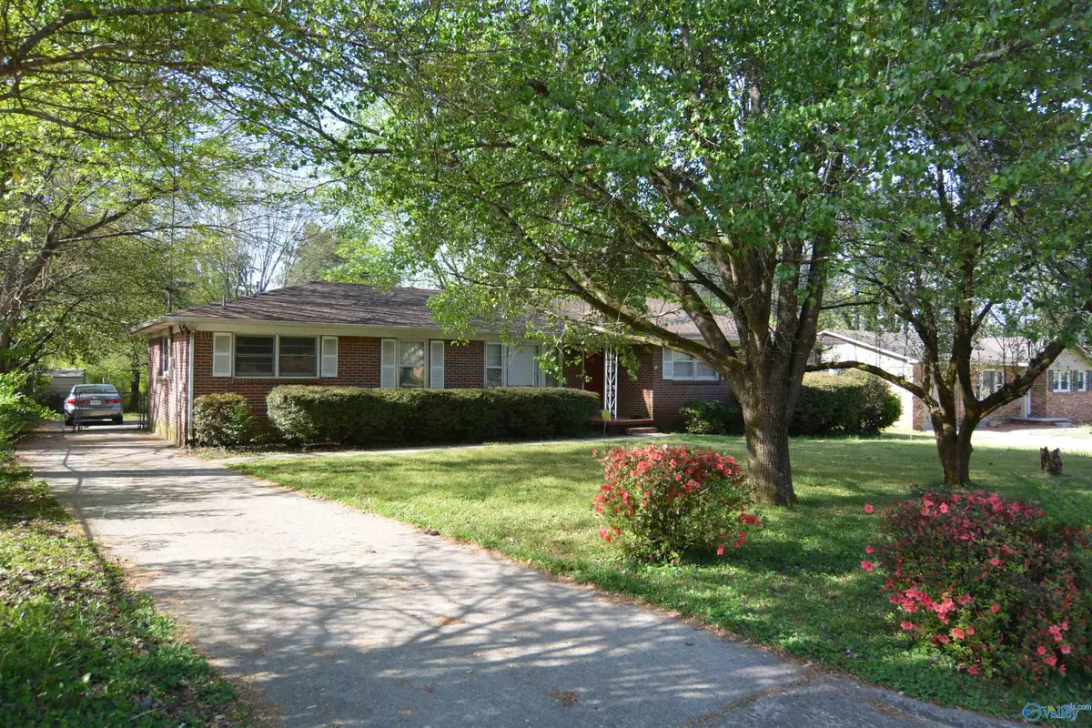 3302 Barton Avenue, Huntsville, AL 35810 - #1