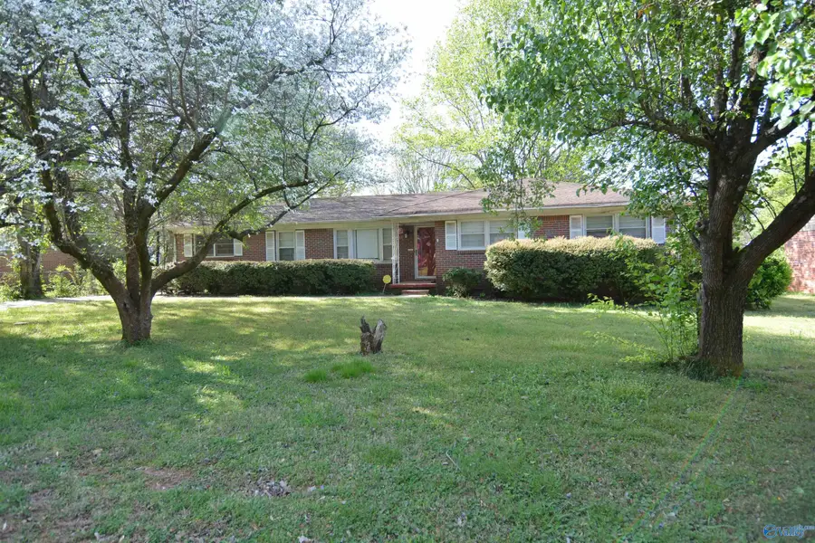 3302 Barton Avenue, Huntsville, AL 35810 - #2