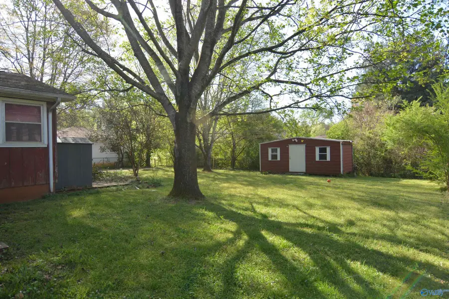 3302 Barton Avenue, Huntsville, AL 35810 - #3