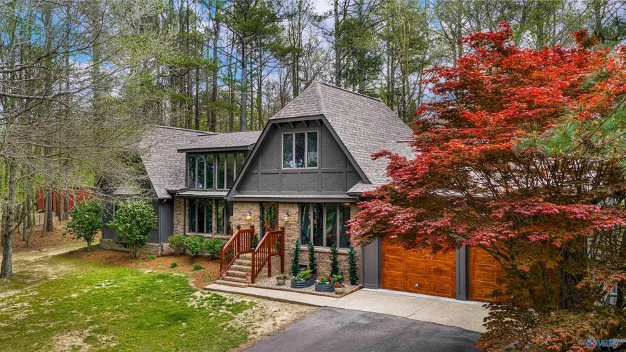 1142 Rainbow Avenue N, Rainsville, AL 35986 - #2