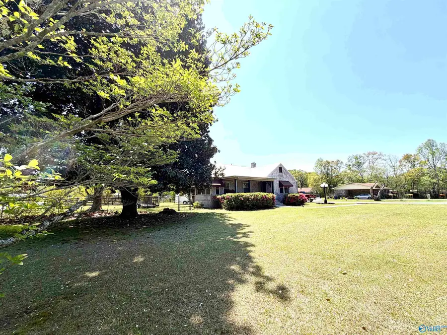 1080 Garmon Road, Gadsden, AL 35901 - #3