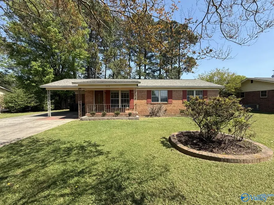 1016 15th Avenue Sw, Decatur, AL 35601 - #2