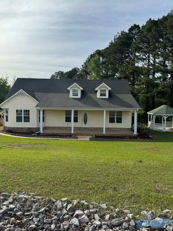 121 County Road 372, Trinity, AL 35673