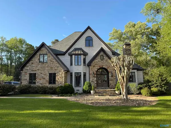 114 Cross Creek Lane, Gadsden, AL 35901