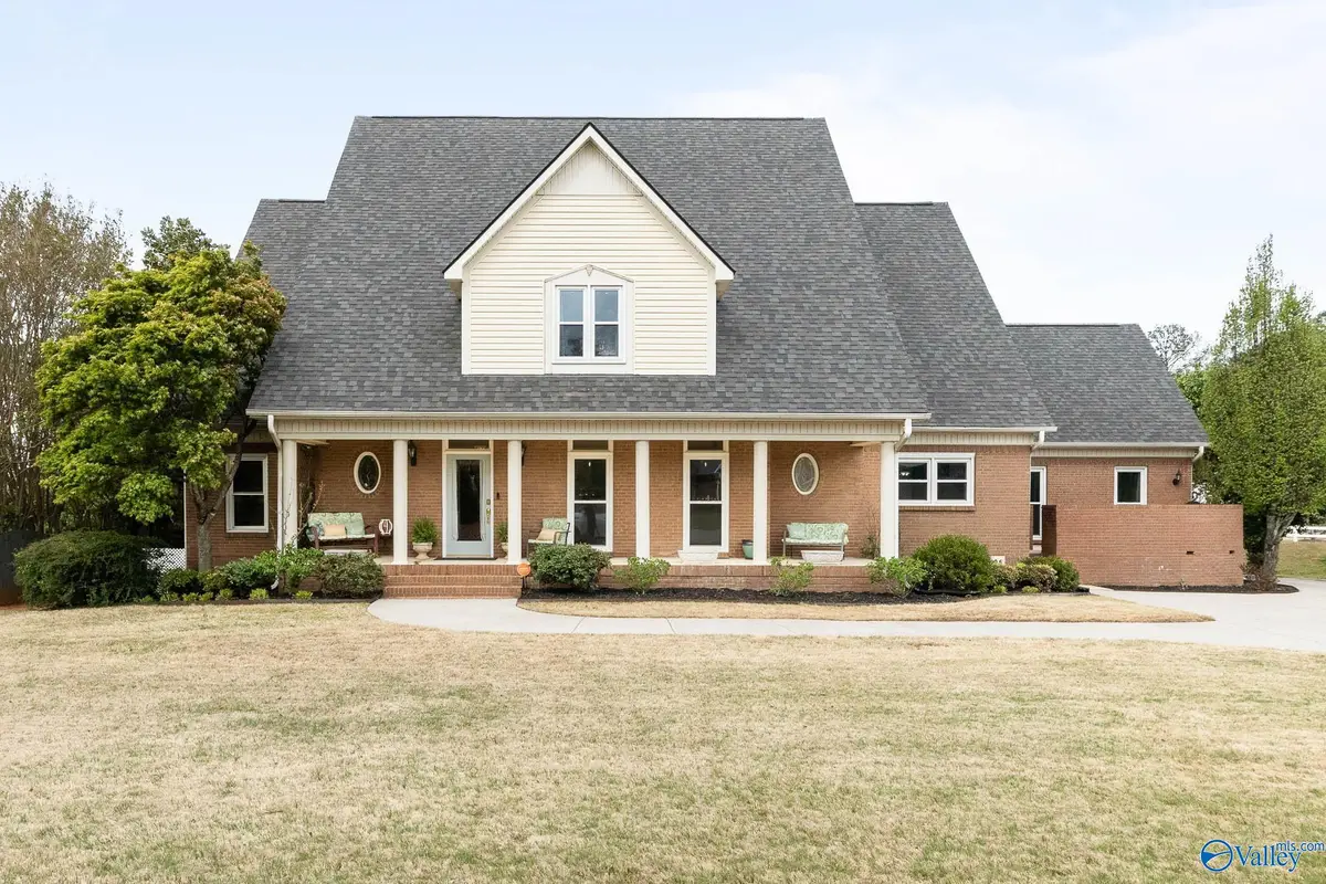 106 Manningham Drive, Madison, AL 35758 - #1