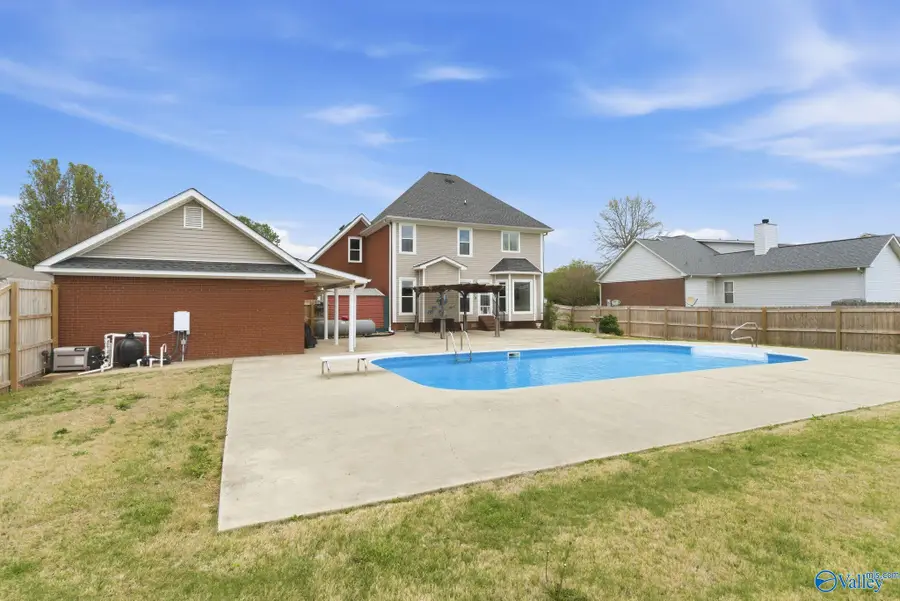 110 Fox Run Drive, Meridianville, AL 35759 - #3