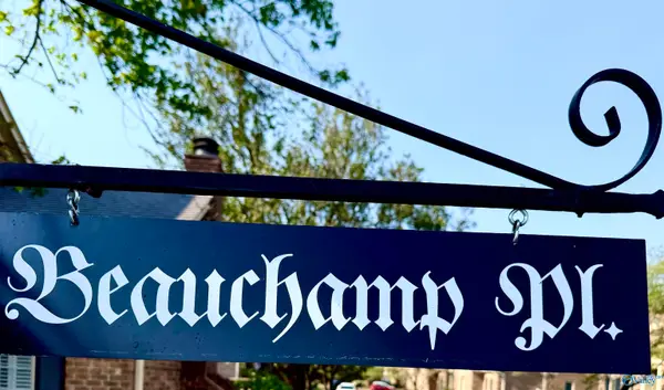 202 Beauchamp Place, Huntsville, AL 35803