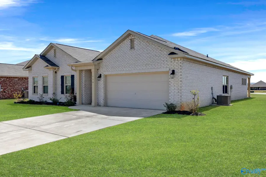 156 Red Fox Way, Meridianville, AL 35759 - #2