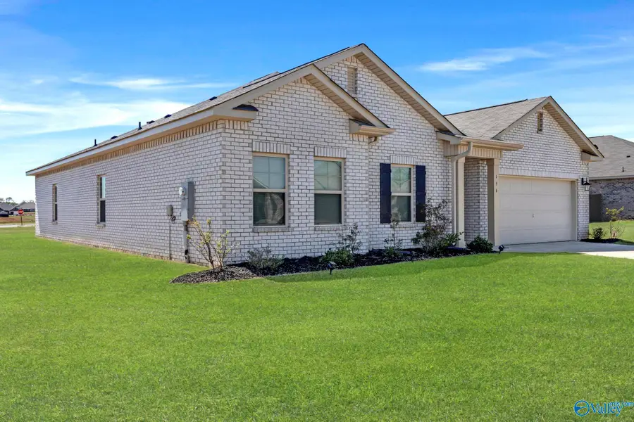 156 Red Fox Way, Meridianville, AL 35759 - #3