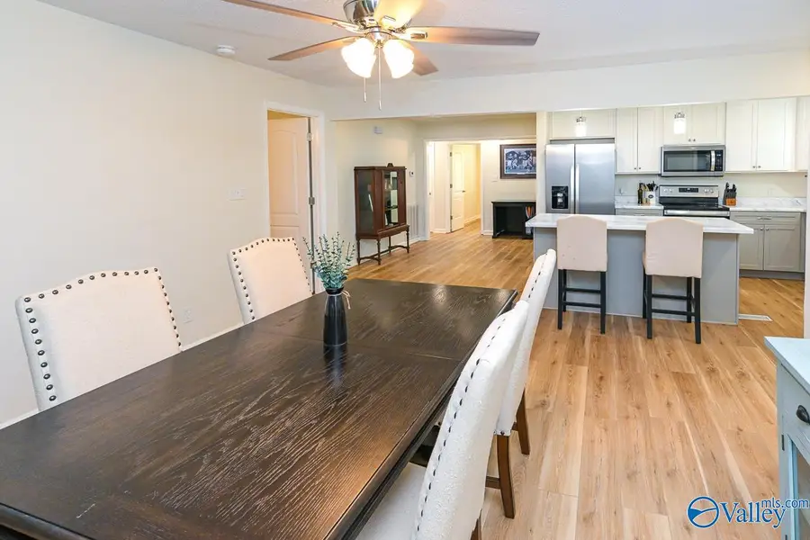 1409 8th Avenue Se, Decatur, AL 35601 - #3