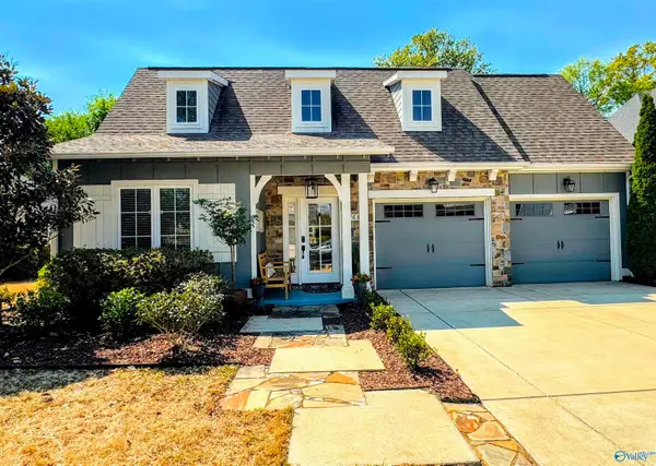 2638 Mountain Stream Way Se, Owens Cross Roads, AL 35763