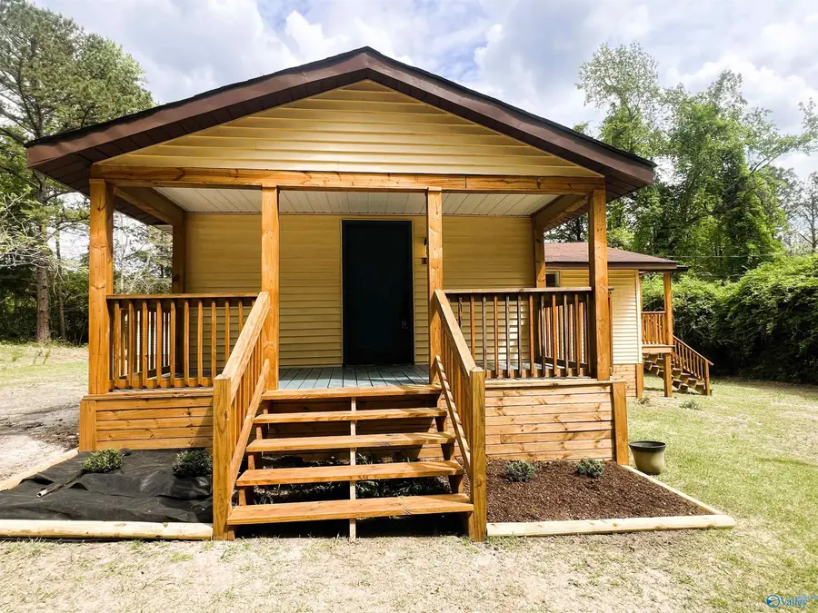 609 Chapman Avenue, Glencoe, AL 35905 - #2