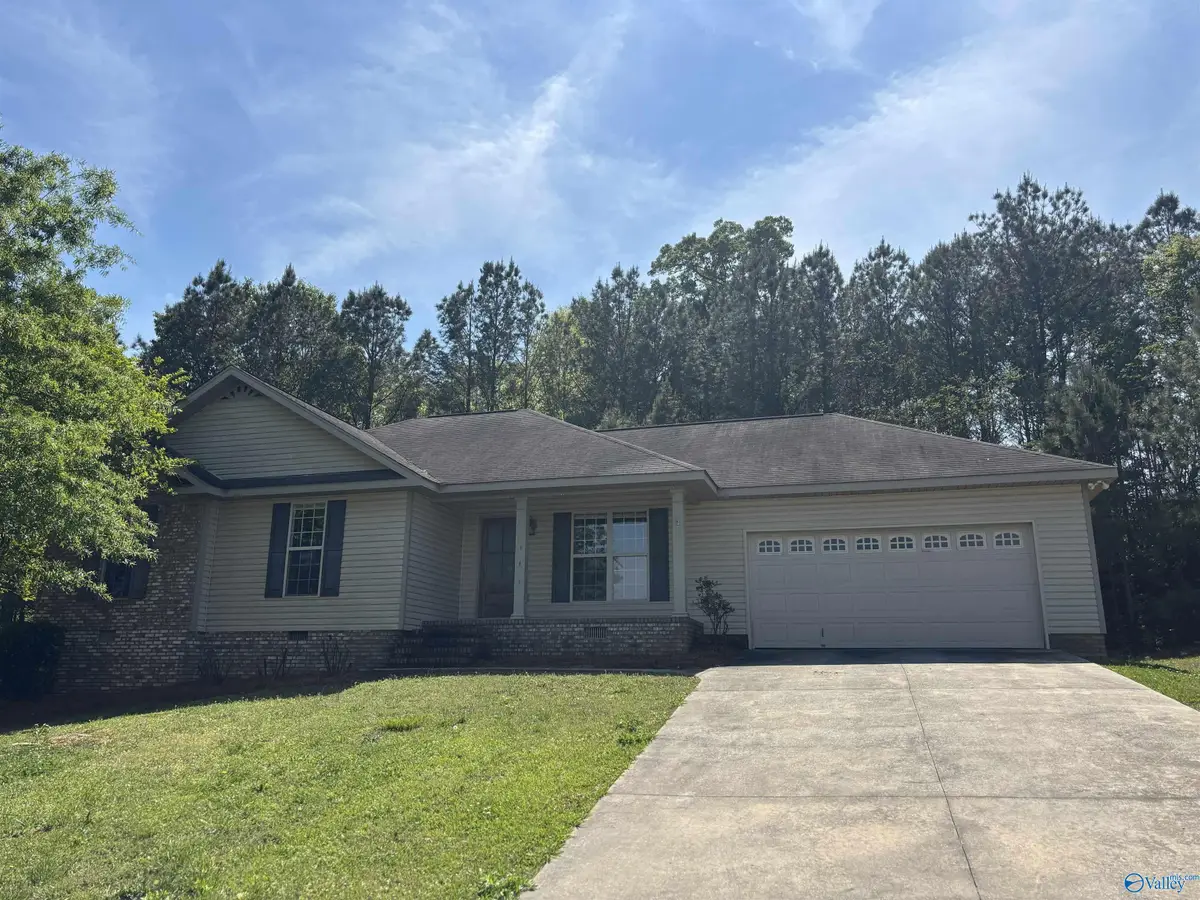 3083 Lakeview Circle, Southside, AL 35907 - #1
