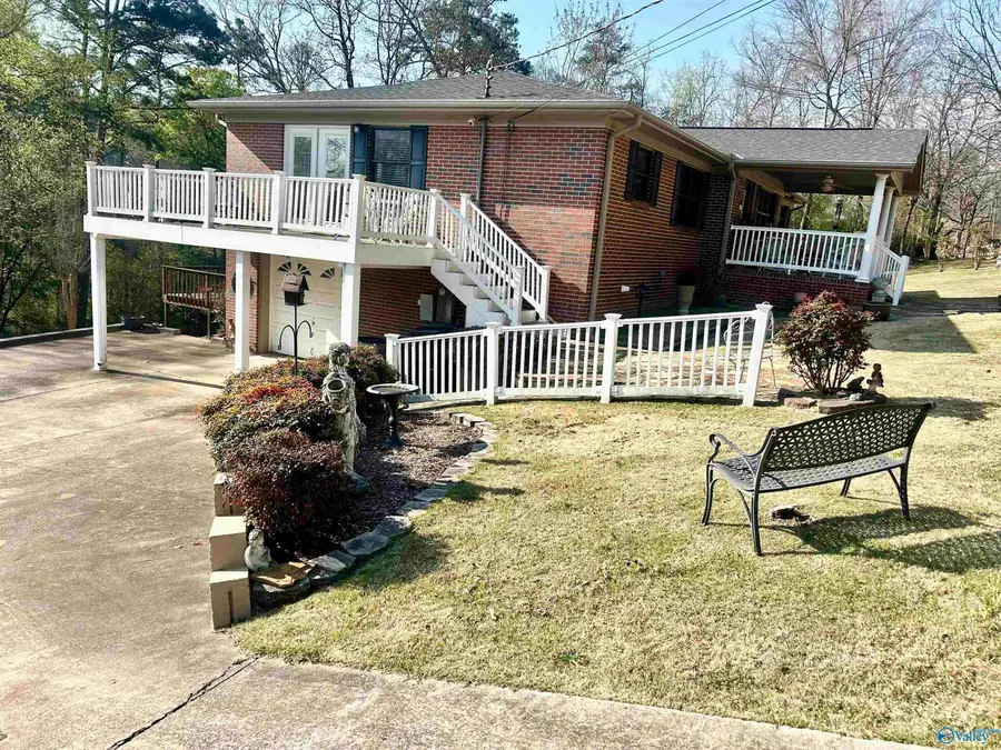 1217 Knight Drive, Gadsden, AL 35904 - #2