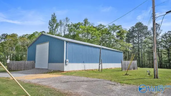 1590 Mccluney Street, Gadsden, AL 35903