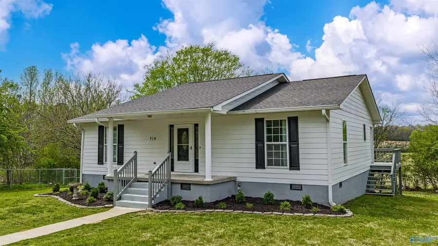 719 County Road 89 S, Fort Payne, AL 35967 - #2